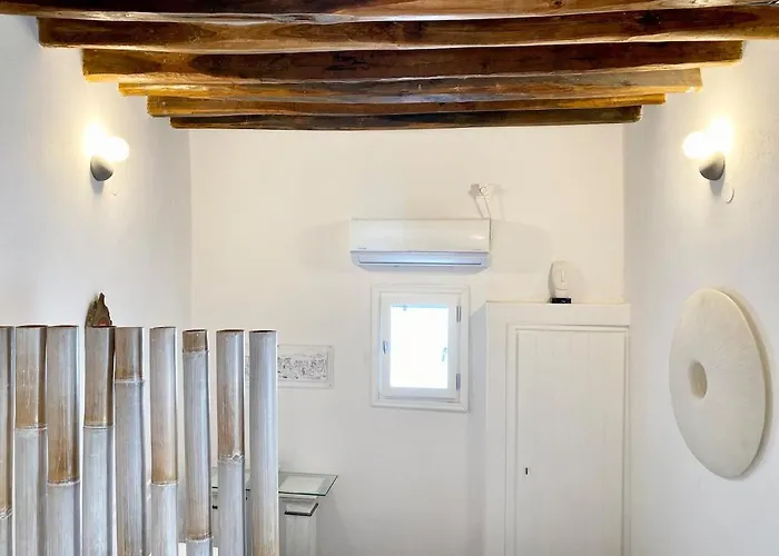 Cyclops House Serifos Town