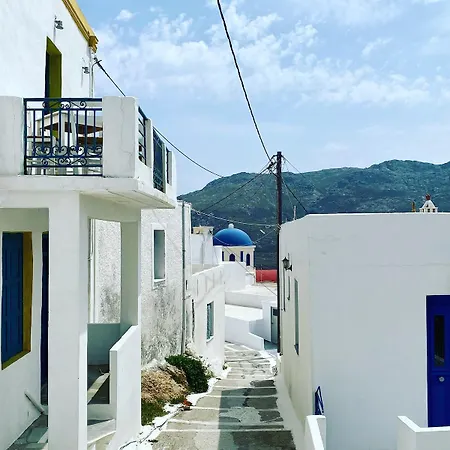 Cyclops House * Serifos Town